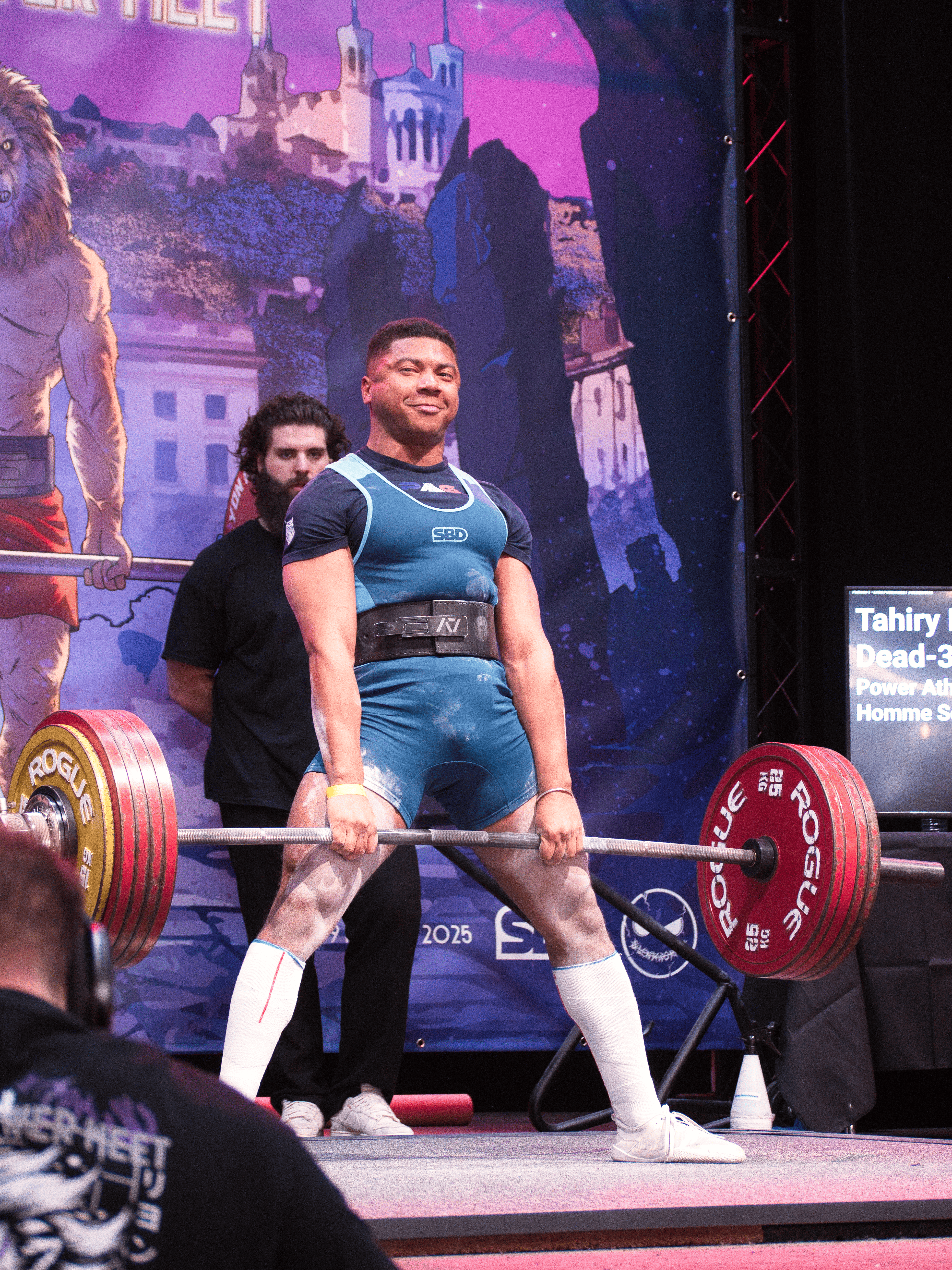 man lift deadlift